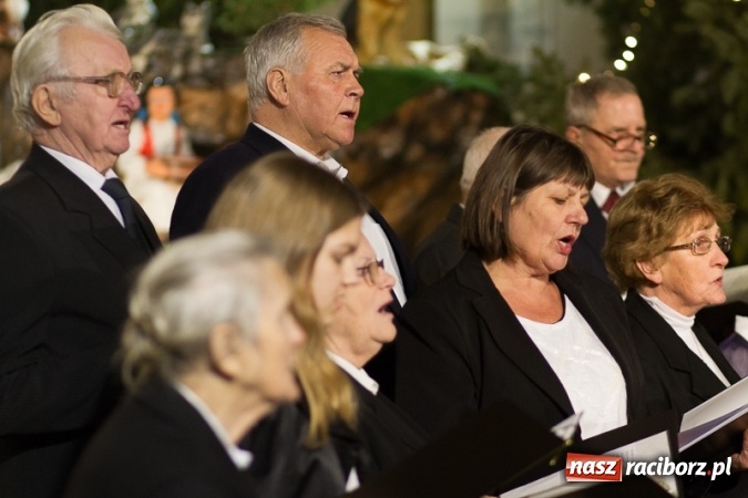 Zdjęcie w galerii na portalu naszraciborz.pl: Koncert Bożonarodzeniowy w kościele w Krzanowicach wiadomości z regionu