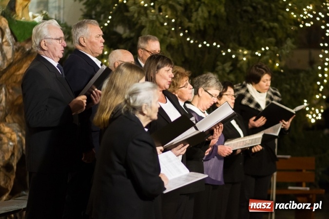 Zdjęcie w galerii na portalu naszraciborz.pl: Koncert Bożonarodzeniowy w kościele w Krzanowicach wiadomości z regionu