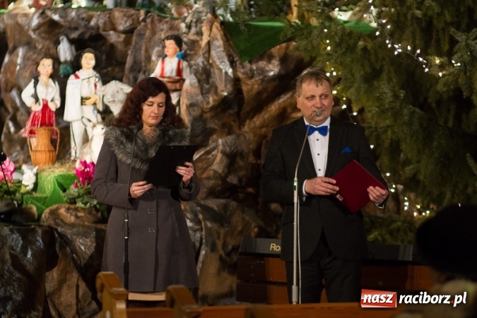 Zdjęcie w galerii na portalu naszraciborz.pl: Koncert Bożonarodzeniowy w kościele w Krzanowicach wiadomości z regionu