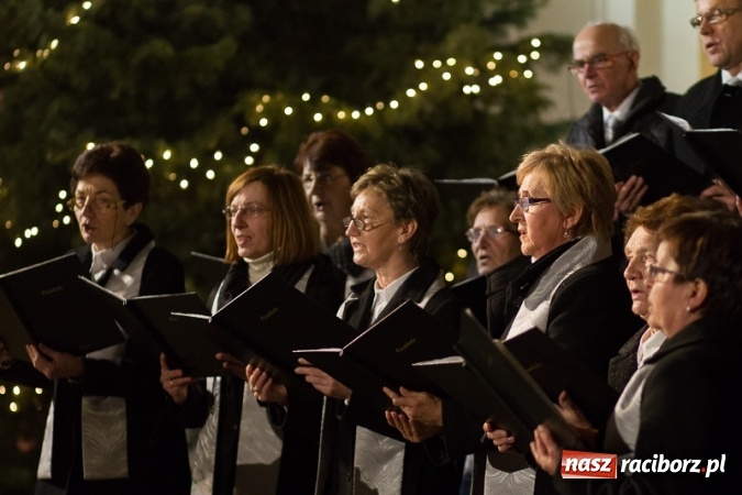 Zdjęcie w galerii na portalu naszraciborz.pl: Koncert Bożonarodzeniowy w kościele w Krzanowicach wiadomości z regionu