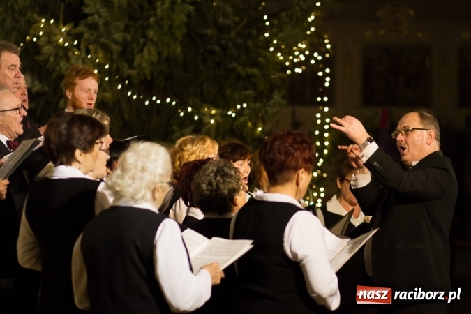 Zdjęcie w galerii na portalu naszraciborz.pl: Koncert Bożonarodzeniowy w kościele w Krzanowicach wiadomości z regionu