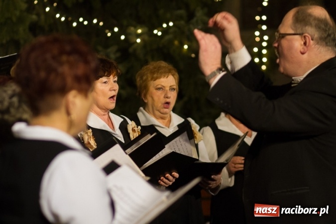 Zdjęcie w galerii na portalu naszraciborz.pl: Koncert Bożonarodzeniowy w kościele w Krzanowicach wiadomości z regionu