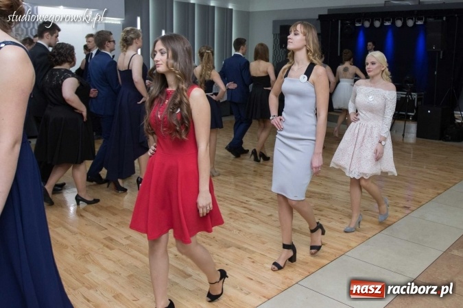 Zdjęcie w galerii na portalu naszraciborz.pl: Studniówka raciborskiej Budowlanki w Tworkowie wiadomości z regionu