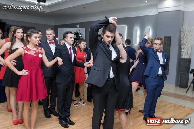 Zdjęcie w galerii na portalu naszraciborz.pl: Studniówka raciborskiej Budowlanki w Tworkowie wiadomości z regionu