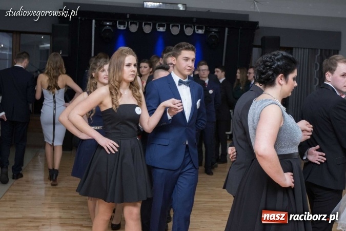 Zdjęcie w galerii na portalu naszraciborz.pl: Studniówka raciborskiej Budowlanki w Tworkowie wiadomości z regionu