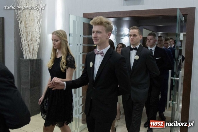 Zdjęcie w galerii na portalu naszraciborz.pl: Studniówka raciborskiej Budowlanki w Tworkowie wiadomości z regionu