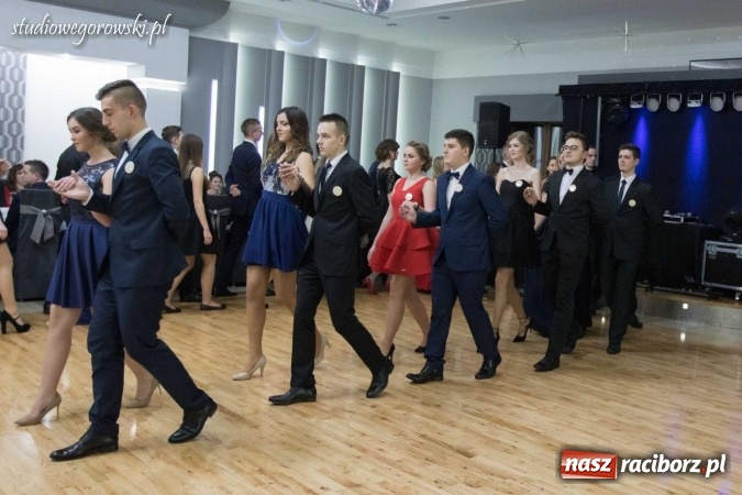 Zdjęcie w galerii na portalu naszraciborz.pl: Studniówka raciborskiej Budowlanki w Tworkowie wiadomości z regionu