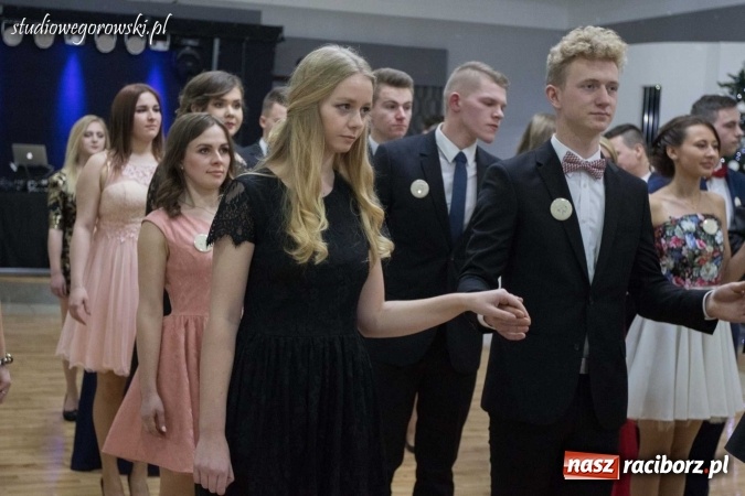 Zdjęcie w galerii na portalu naszraciborz.pl: Studniówka raciborskiej Budowlanki w Tworkowie wiadomości z regionu