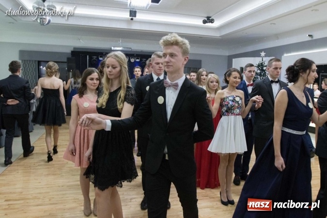 Zdjęcie w galerii na portalu naszraciborz.pl: Studniówka raciborskiej Budowlanki w Tworkowie wiadomości z regionu