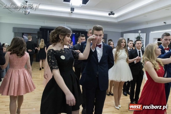 Zdjęcie w galerii na portalu naszraciborz.pl: Studniówka raciborskiej Budowlanki w Tworkowie wiadomości z regionu