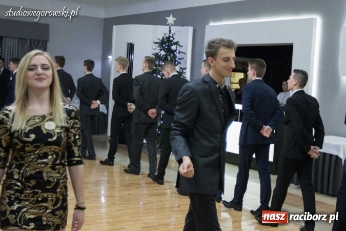 Zdjęcie w galerii na portalu naszraciborz.pl: Studniówka raciborskiej Budowlanki w Tworkowie wiadomości z regionu