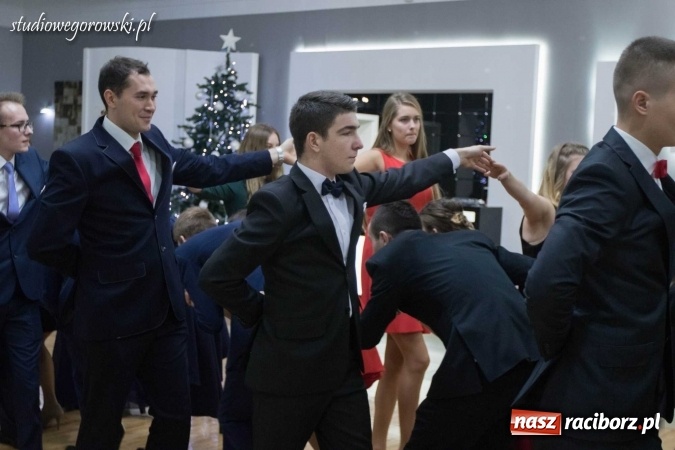 Zdjęcie w galerii na portalu naszraciborz.pl: Studniówka raciborskiej Budowlanki w Tworkowie wiadomości z regionu