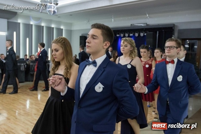 Zdjęcie w galerii na portalu naszraciborz.pl: Studniówka raciborskiej Budowlanki w Tworkowie wiadomości z regionu