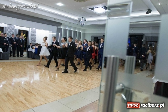 Zdjęcie w galerii na portalu naszraciborz.pl: Studniówka raciborskiej Budowlanki w Tworkowie wiadomości z regionu