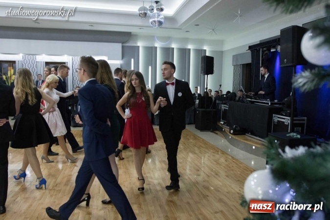 Zdjęcie w galerii na portalu naszraciborz.pl: Studniówka raciborskiej Budowlanki w Tworkowie wiadomości z regionu