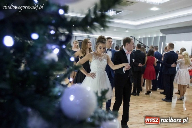 Zdjęcie w galerii na portalu naszraciborz.pl: Studniówka raciborskiej Budowlanki w Tworkowie wiadomości z regionu