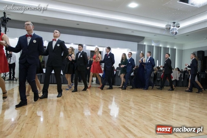 Zdjęcie w galerii na portalu naszraciborz.pl: Studniówka raciborskiej Budowlanki w Tworkowie wiadomości z regionu