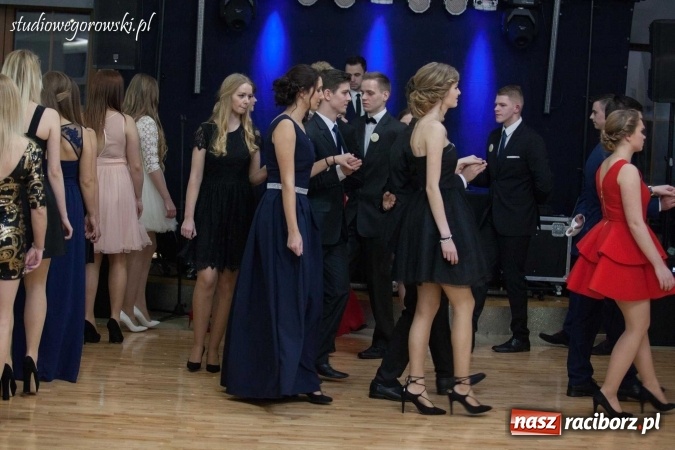 Zdjęcie w galerii na portalu naszraciborz.pl: Studniówka raciborskiej Budowlanki w Tworkowie wiadomości z regionu