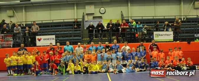 Zdjęcie w galerii na portalu naszraciborz.pl: Żaki Tworkowa najlepsze w Turnieju Noworocznym w Bohuminie wiadomości z regionu