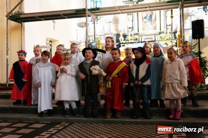 Zdjęcie w galerii na portalu naszraciborz.pl: Kolędowanie w Brzeziu i Oborze FOTO wiadomości z regionu