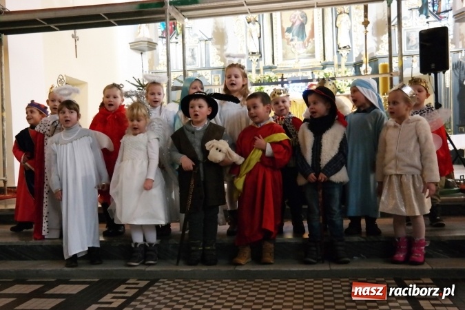 Zdjęcie w galerii na portalu naszraciborz.pl: Kolędowanie w Brzeziu i Oborze FOTO wiadomości z regionu