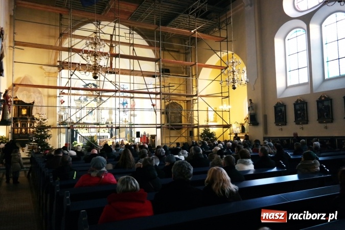 Zdjęcie w galerii na portalu naszraciborz.pl: Kolędowanie w Brzeziu i Oborze FOTO wiadomości z regionu