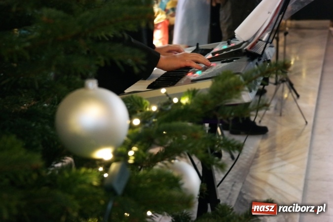 Zdjęcie w galerii na portalu naszraciborz.pl: Kolędowanie w Brzeziu i Oborze FOTO wiadomości z regionu