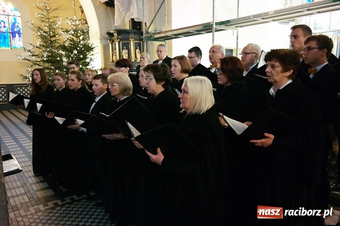 Zdjęcie w galerii na portalu naszraciborz.pl: Kolędowanie w Brzeziu i Oborze FOTO wiadomości z regionu