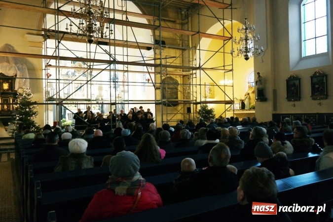 Zdjęcie w galerii na portalu naszraciborz.pl: Kolędowanie w Brzeziu i Oborze FOTO wiadomości z regionu