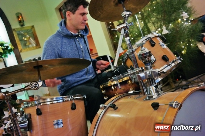 Zdjęcie w galerii na portalu naszraciborz.pl: Kolędowanie w Brzeziu i Oborze FOTO wiadomości z regionu