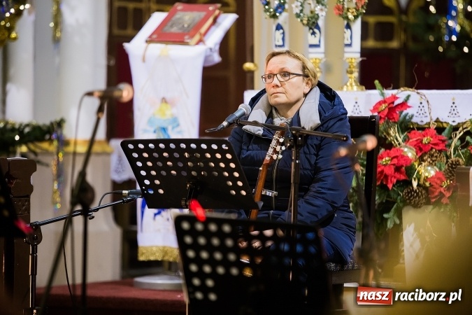 Zdjęcie w galerii na portalu naszraciborz.pl: Koncert Atlantydy w kościele św. Jana Chrzciciela na Ostrogu wiadomości z regionu