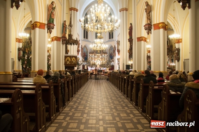 Zdjęcie w galerii na portalu naszraciborz.pl: Koncert Atlantydy w kościele św. Jana Chrzciciela na Ostrogu wiadomości z regionu