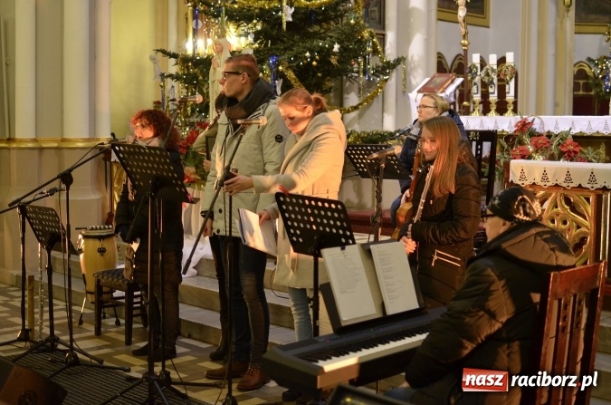 Zdjęcie w galerii na portalu naszraciborz.pl: Koncert Atlantydy w kościele św. Jana Chrzciciela na Ostrogu wiadomości z regionu