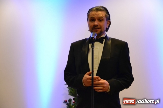 Zdjęcie w galerii na portalu naszraciborz.pl: Noworoczna gala operetkowa na Zamku Piastowskim  wiadomości z regionu