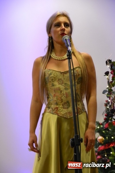 Zdjęcie w galerii na portalu naszraciborz.pl: Noworoczna gala operetkowa na Zamku Piastowskim  wiadomości z regionu