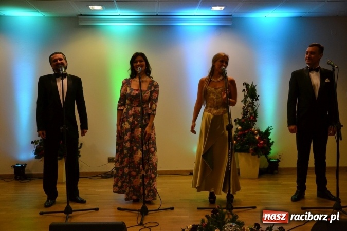 Zdjęcie w galerii na portalu naszraciborz.pl: Noworoczna gala operetkowa na Zamku Piastowskim  wiadomości z regionu