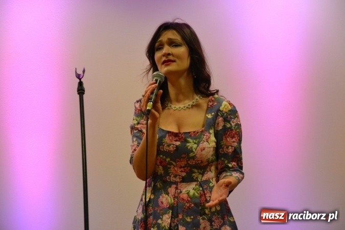 Zdjęcie w galerii na portalu naszraciborz.pl: Noworoczna gala operetkowa na Zamku Piastowskim  wiadomości z regionu