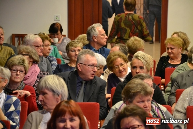 Zdjęcie w galerii na portalu naszraciborz.pl: Noworoczna gala operetkowa na Zamku Piastowskim  wiadomości z regionu