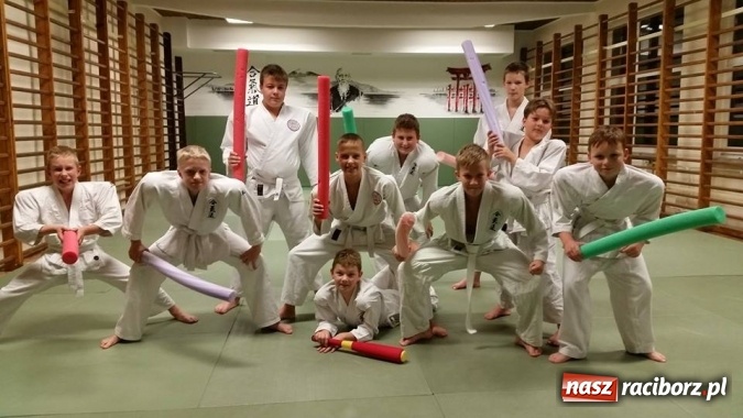 Zdjęcie w galerii na portalu naszraciborz.pl: Aikido – sposób na zabawę i zdrowy rozwój dziecka. Zapisz pociechę na zajęcia! wiadomości z regionu
