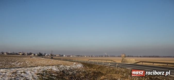 Zdjęcie w galerii na portalu naszraciborz.pl: Smog a raciborskie szkoły. Decydować mają dyrektorzy wiadomości z regionu