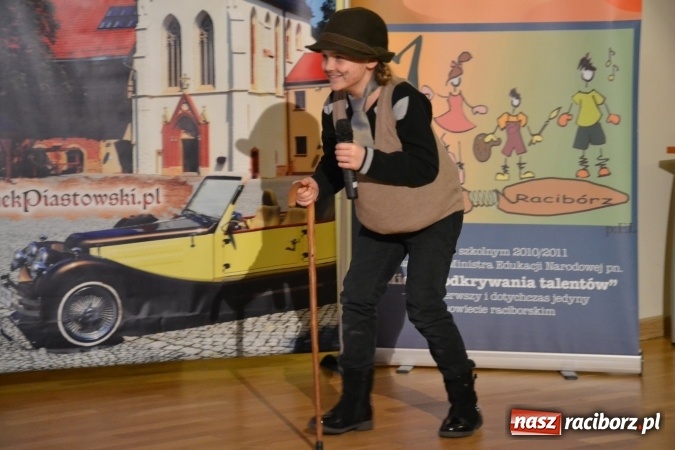 Zdjęcie w galerii na portalu naszraciborz.pl: Dzień Babci i Dziadka z MDK na zamku za nami wiadomości z regionu