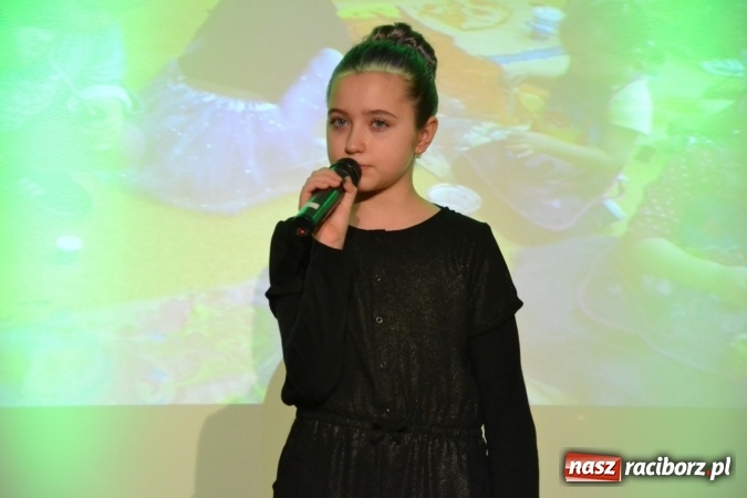 Zdjęcie w galerii na portalu naszraciborz.pl: Dzień Babci i Dziadka z MDK na zamku za nami wiadomości z regionu