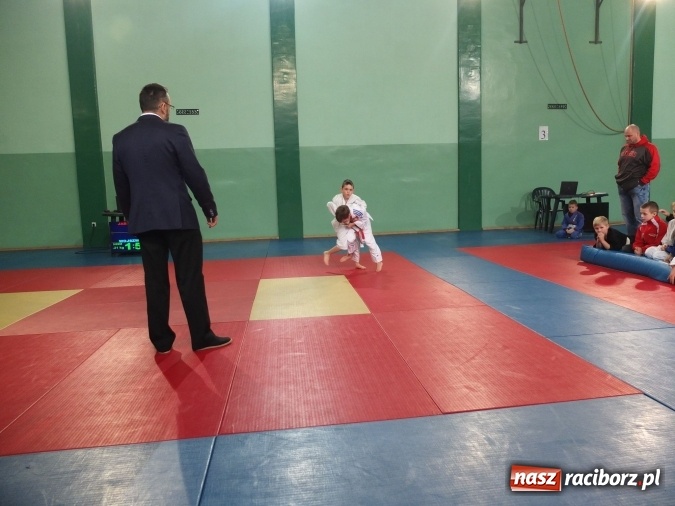 Zdjęcie w galerii na portalu naszraciborz.pl: Dobry start Łamatorów w Mysłowicach  wiadomości z regionu