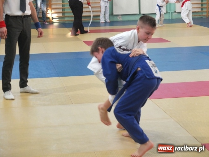 Zdjęcie w galerii na portalu naszraciborz.pl: Dobry start Łamatorów w Mysłowicach  wiadomości z regionu