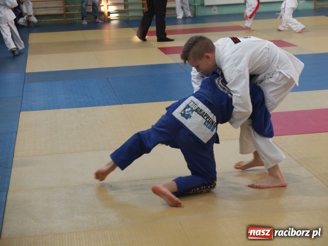 Zdjęcie w galerii na portalu naszraciborz.pl: Dobry start Łamatorów w Mysłowicach  wiadomości z regionu