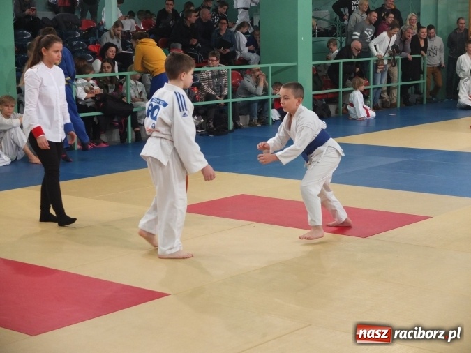 Zdjęcie w galerii na portalu naszraciborz.pl: Dobry start Łamatorów w Mysłowicach  wiadomości z regionu