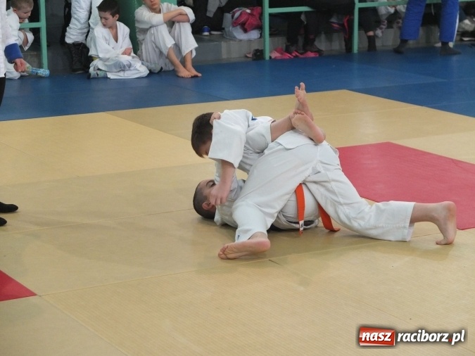 Zdjęcie w galerii na portalu naszraciborz.pl: Dobry start Łamatorów w Mysłowicach  wiadomości z regionu