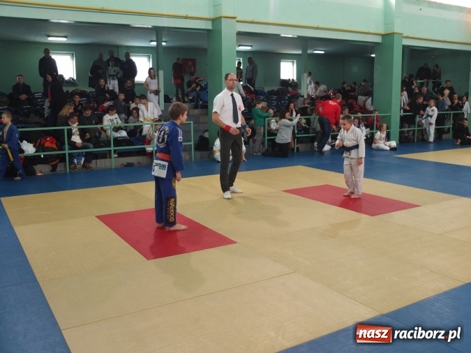 Zdjęcie w galerii na portalu naszraciborz.pl: Dobry start Łamatorów w Mysłowicach  wiadomości z regionu