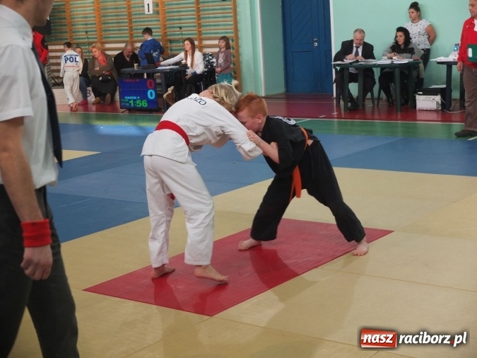 Zdjęcie w galerii na portalu naszraciborz.pl: Dobry start Łamatorów w Mysłowicach  wiadomości z regionu