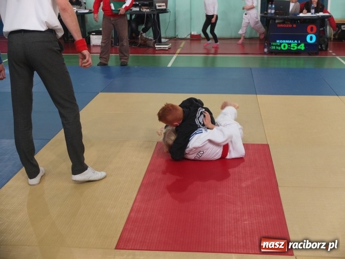 Zdjęcie w galerii na portalu naszraciborz.pl: Dobry start Łamatorów w Mysłowicach  wiadomości z regionu